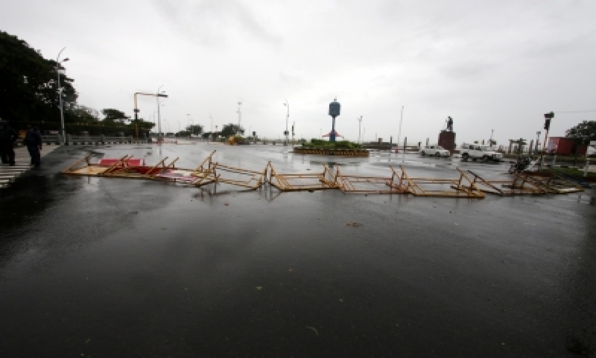  Cyclone Nivar To Start Landfall Process Close To Puducherry-TeluguStop.com