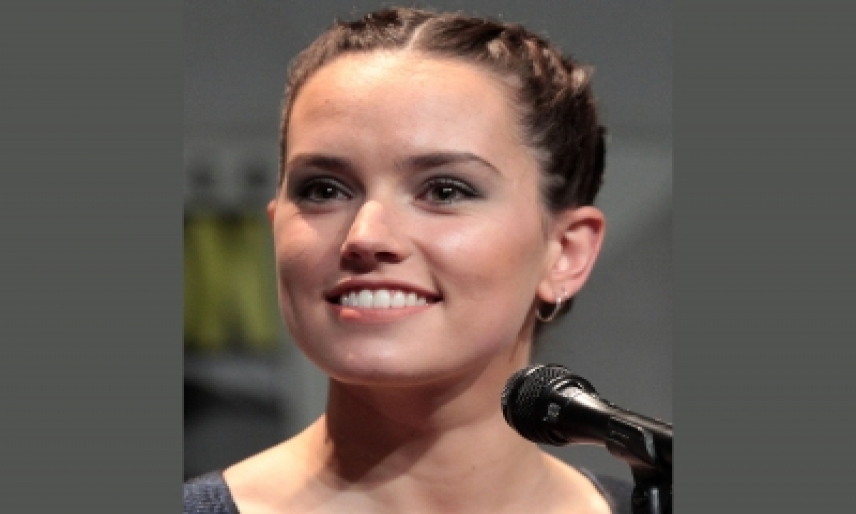  Daisy Ridley Reveals ‘scary’ Thing About Being In ‘star Wars&#-TeluguStop.com