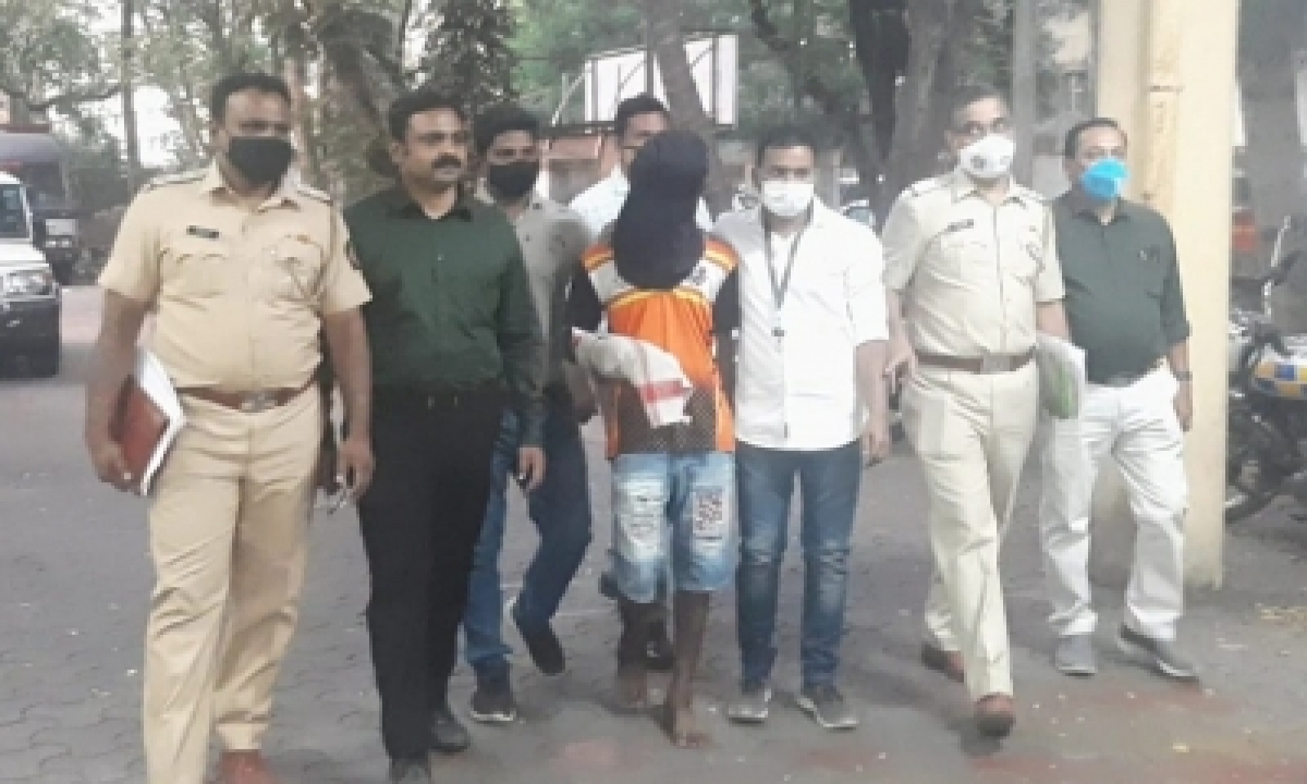  Diabolic Triple Murder At Saibaba Temple In Mumbai Unearthed-TeluguStop.com