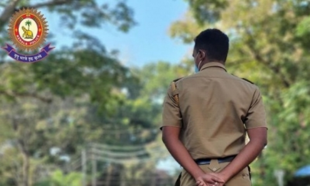  Facing Flak, Kerala Police Cracks Down, Rounds Up 220 Goons-TeluguStop.com