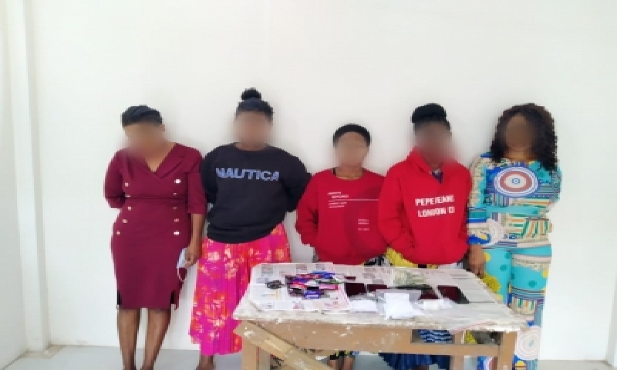 Five Ugandan Women Arrested In Hyderabad For Prostitution-TeluguStop.com