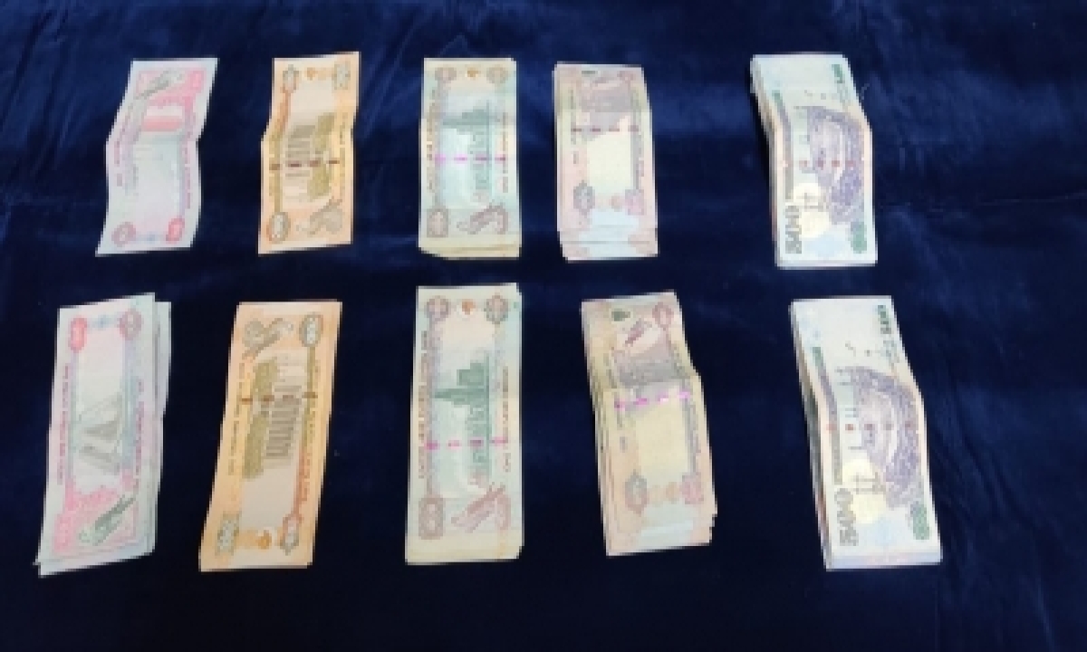  Foreign Currency Seized At Hyd Airport From Sharjah-bound Passenger-TeluguStop.com
