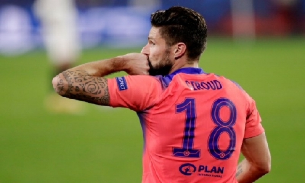  Giroud Becomes Oldest Player To Score Hat-trick In Champions League-TeluguStop.com