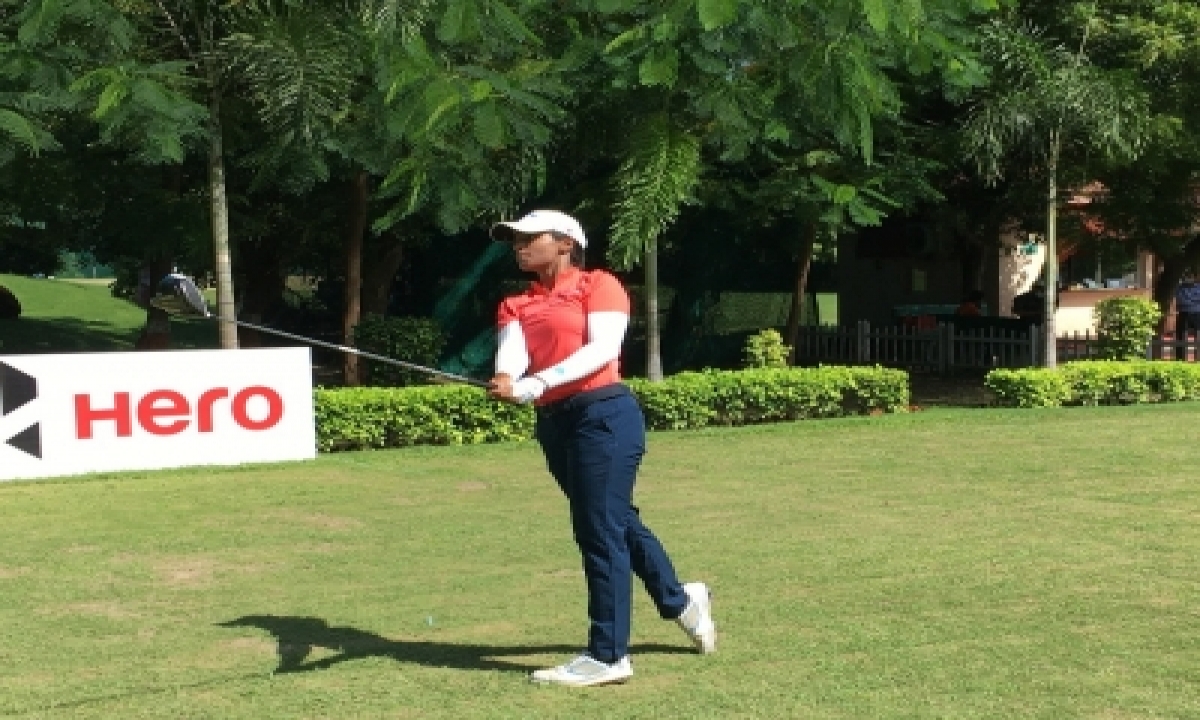  Golfer Lakhmehar Takes Lead As Fancied Names Struggle In First Round Of 9th Leg-TeluguStop.com