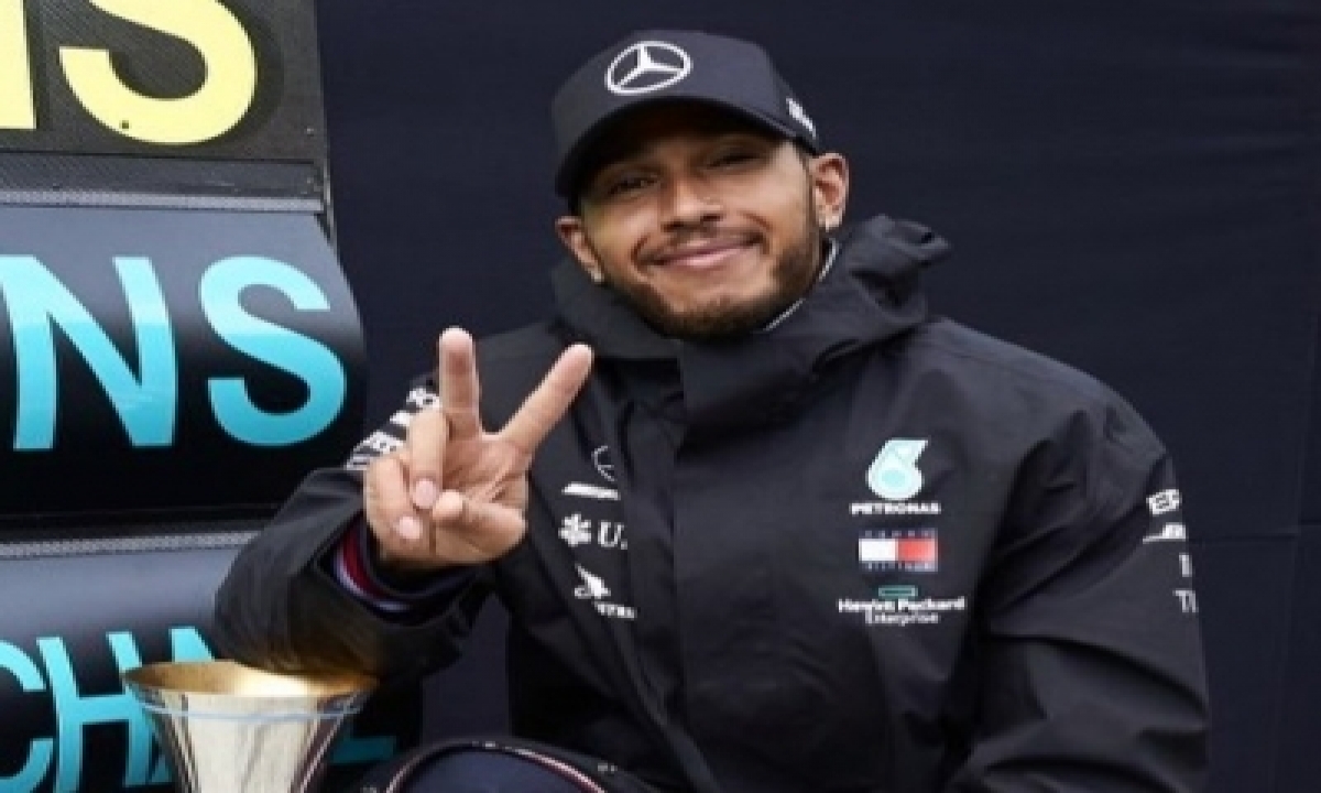  Hamilton Wants Increased Pay Deal With Mercedes By December-TeluguStop.com