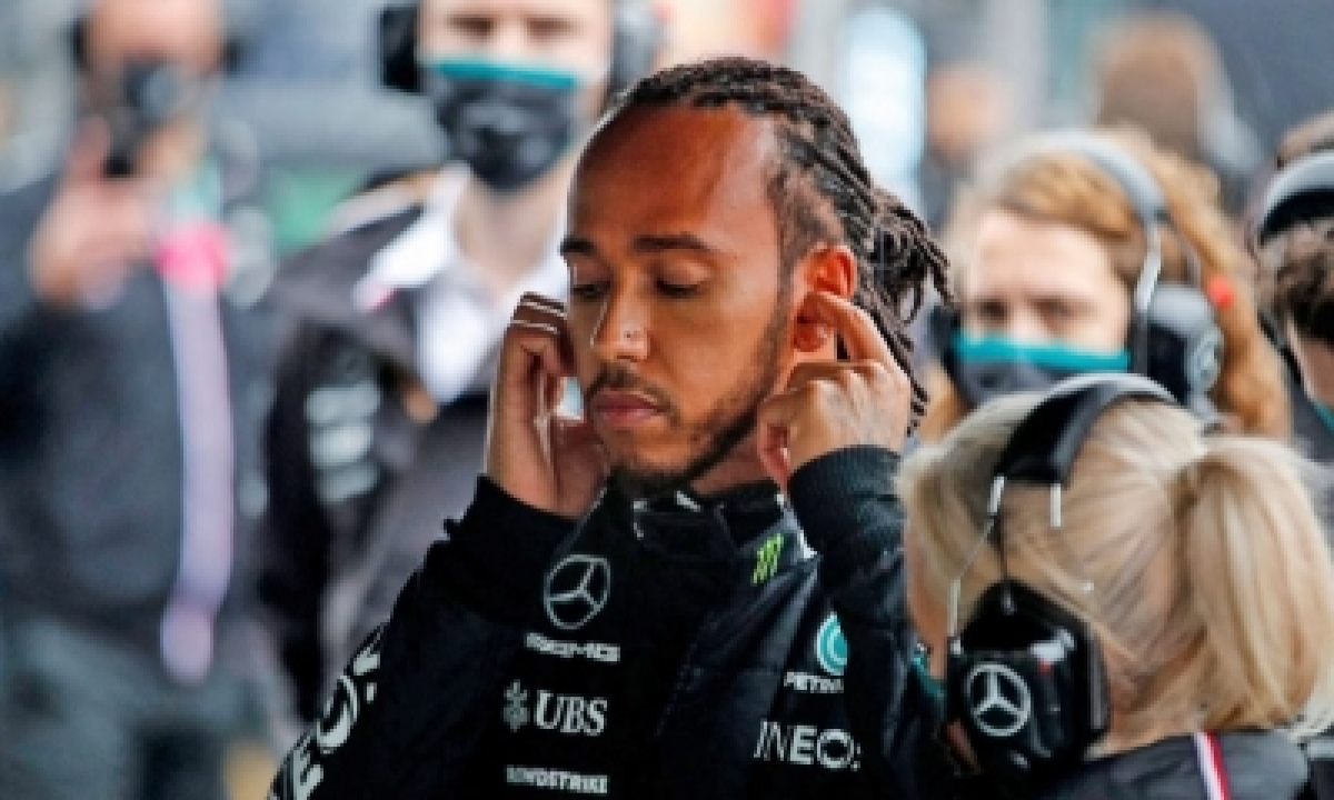  I Should Have Gone With My Gut Feeling, Says Hamilton About Late Tyre Change  &#-TeluguStop.com