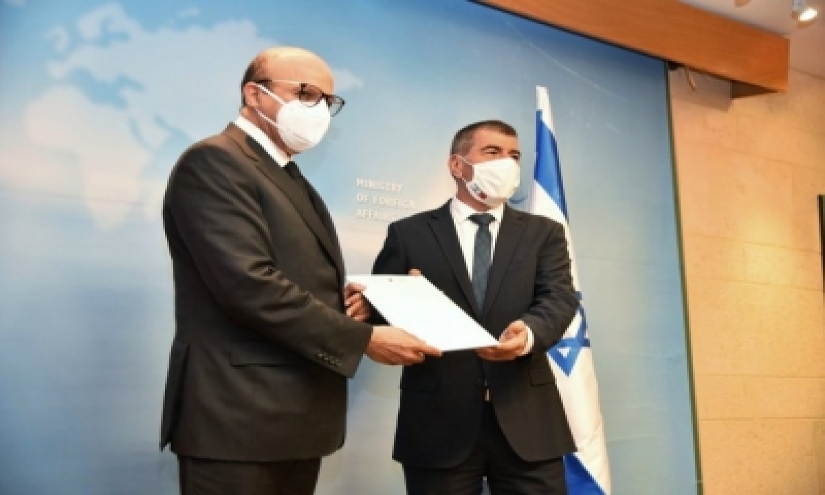  Israel, Bahrain Agree To Open Embassies-TeluguStop.com