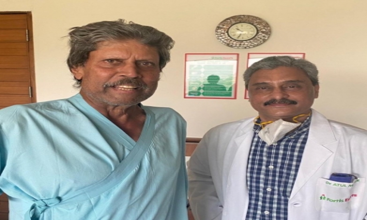  Kapil Dev Discharged From Hospital After Angioplasty-TeluguStop.com