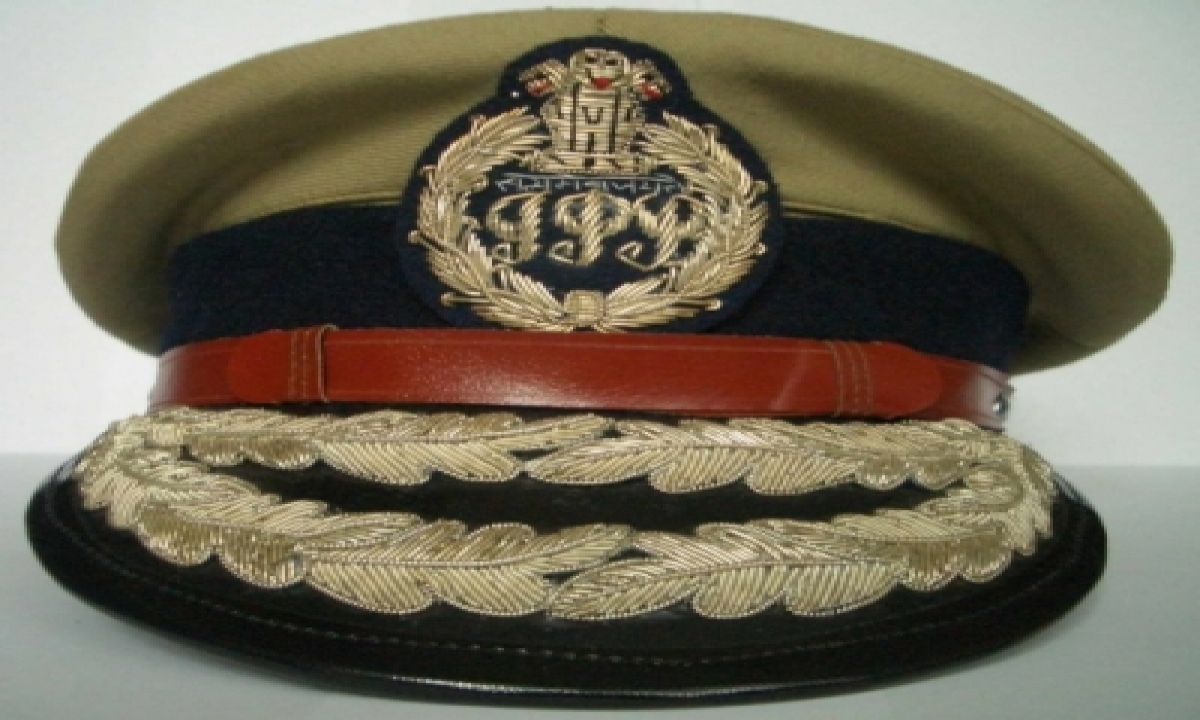  Karnataka Transfers 12 Ips Officers-TeluguStop.com