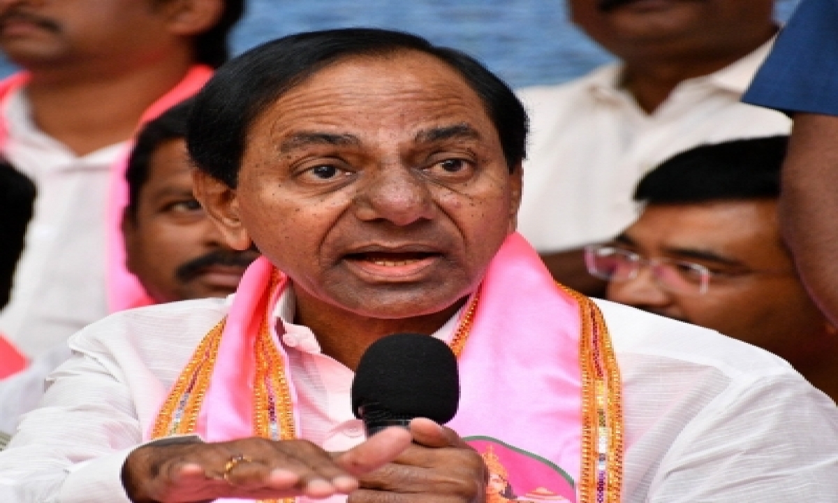  Kcr Not To Receive Modi At Hakimpet Airbase-TeluguStop.com