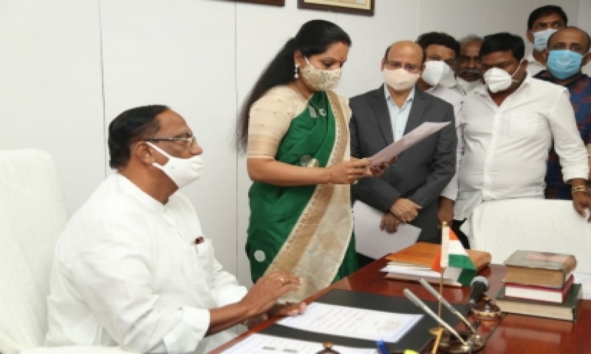  Kcr’s Daughter Kavitha Begins New Political Inning-TeluguStop.com