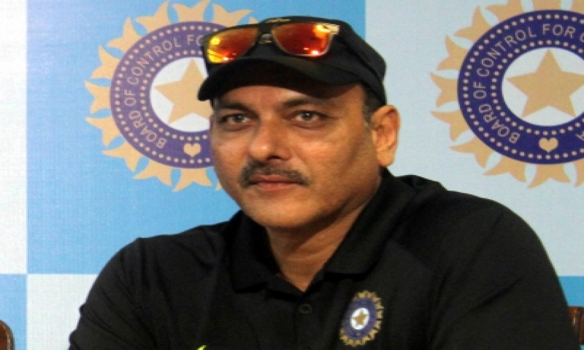  Kohli’s Absence An Opportunity For Young Guys: Shastri-TeluguStop.com