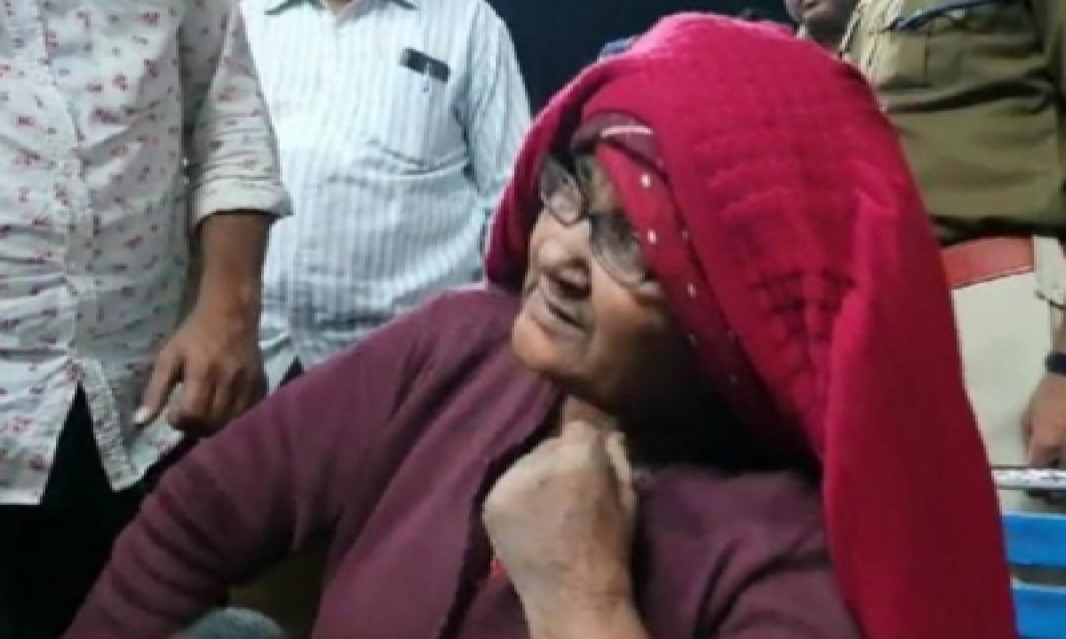  Maha: 65-yr-old Woman, Released After 18 Years In Pak Jail, Dies-TeluguStop.com