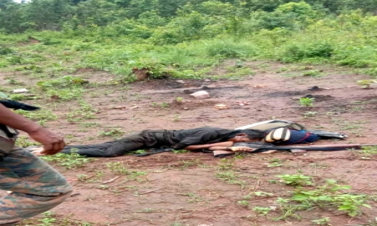 Maoist Carrying Rs 15 Lakh Reward Killed In Jharkhand-TeluguStop.com