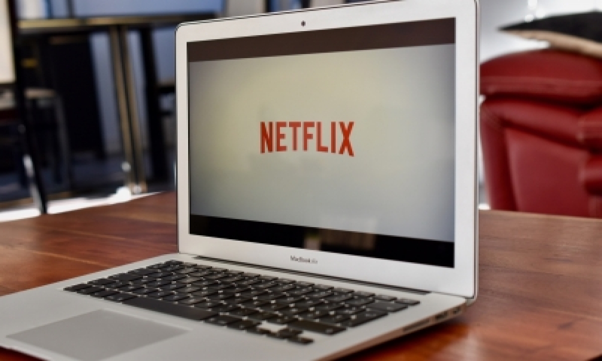  Netflix Surpasses 200mn Paid Subscribers-TeluguStop.com