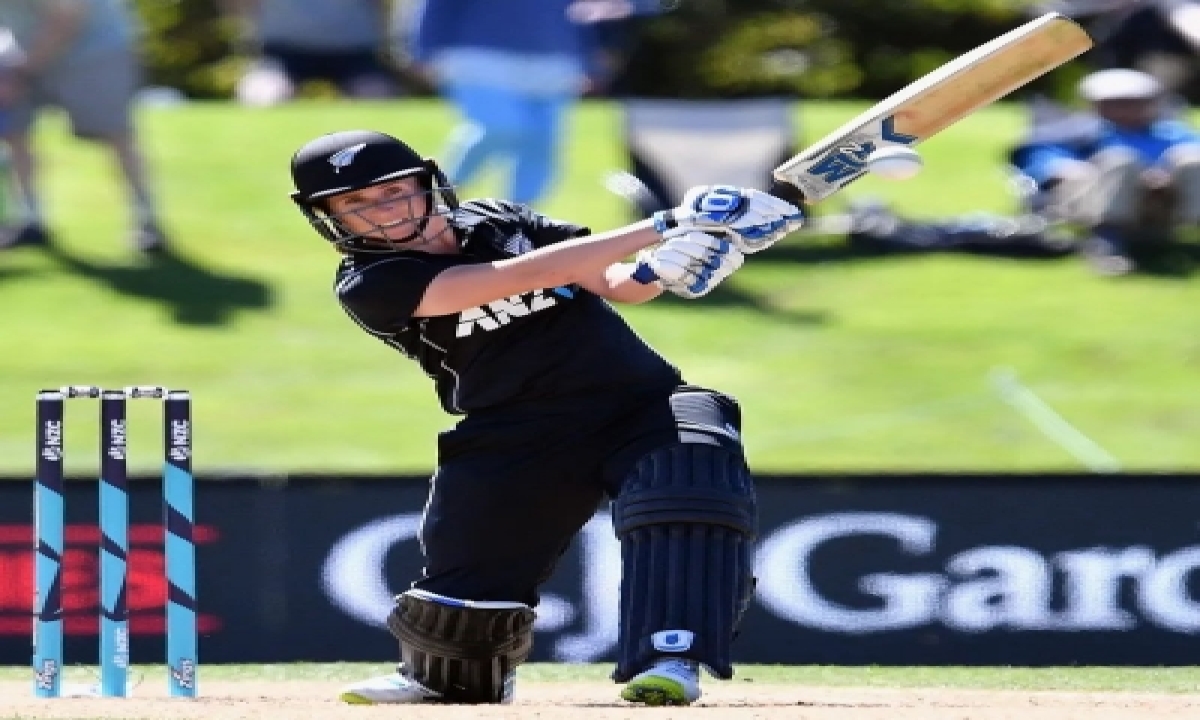  Nz All-rounder Anna Peterson Retires From International Cricket  –  Cricke-TeluguStop.com