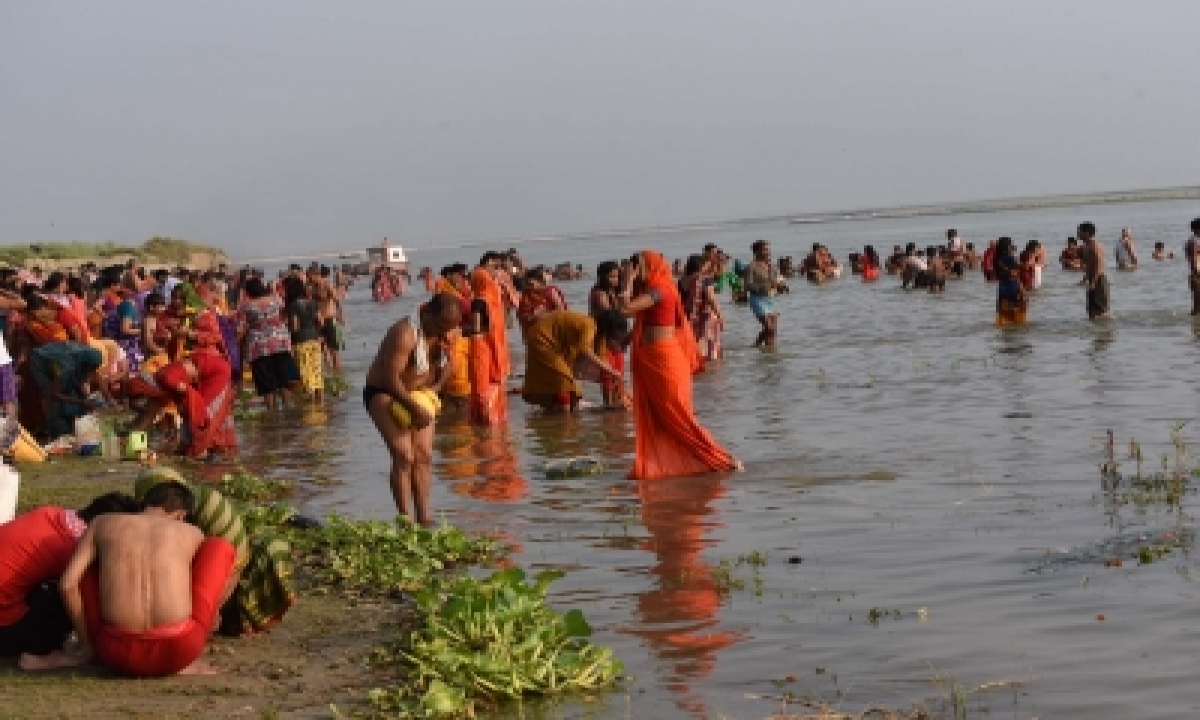  On Ganga Dussehra, Braj Mandal Activists Resolve To Save Dying Yamuna-TeluguStop.com