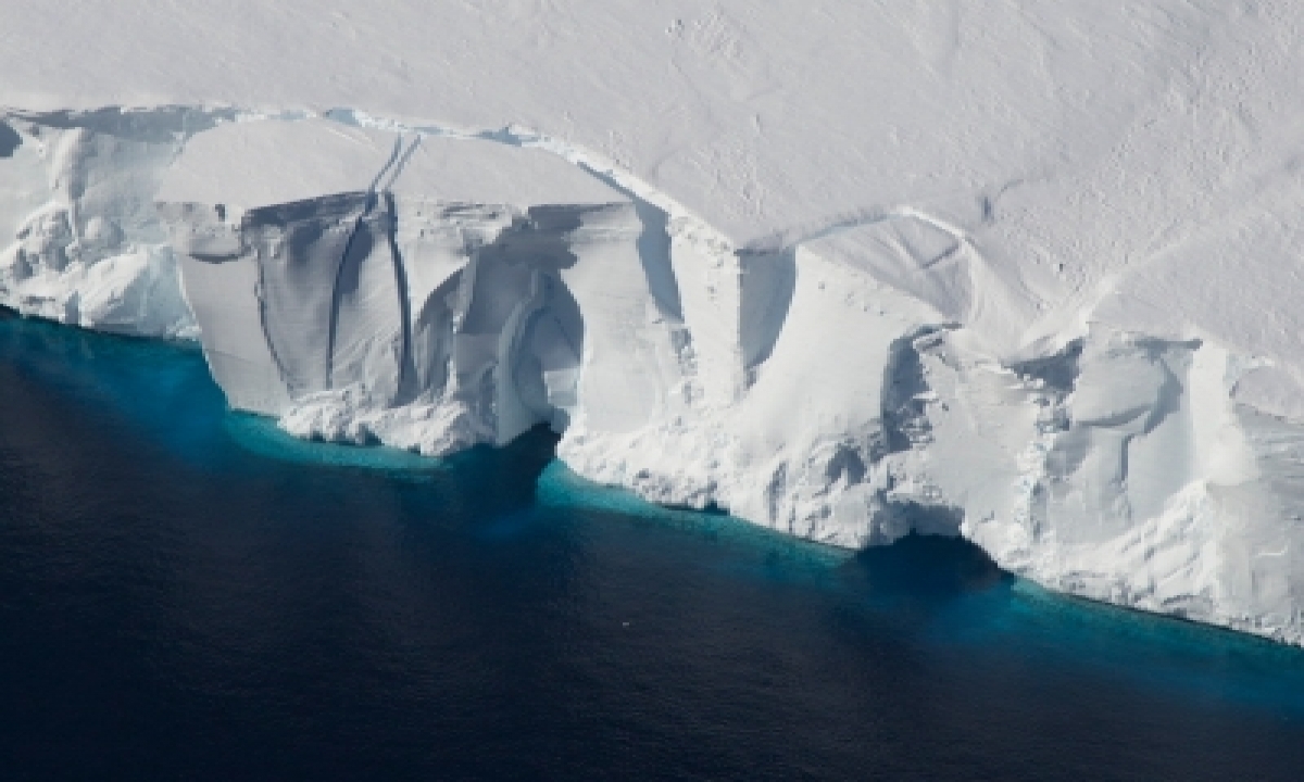  One-third Of Antarctic Ice Shelf Area At Risk Of Collapse: Study-TeluguStop.com