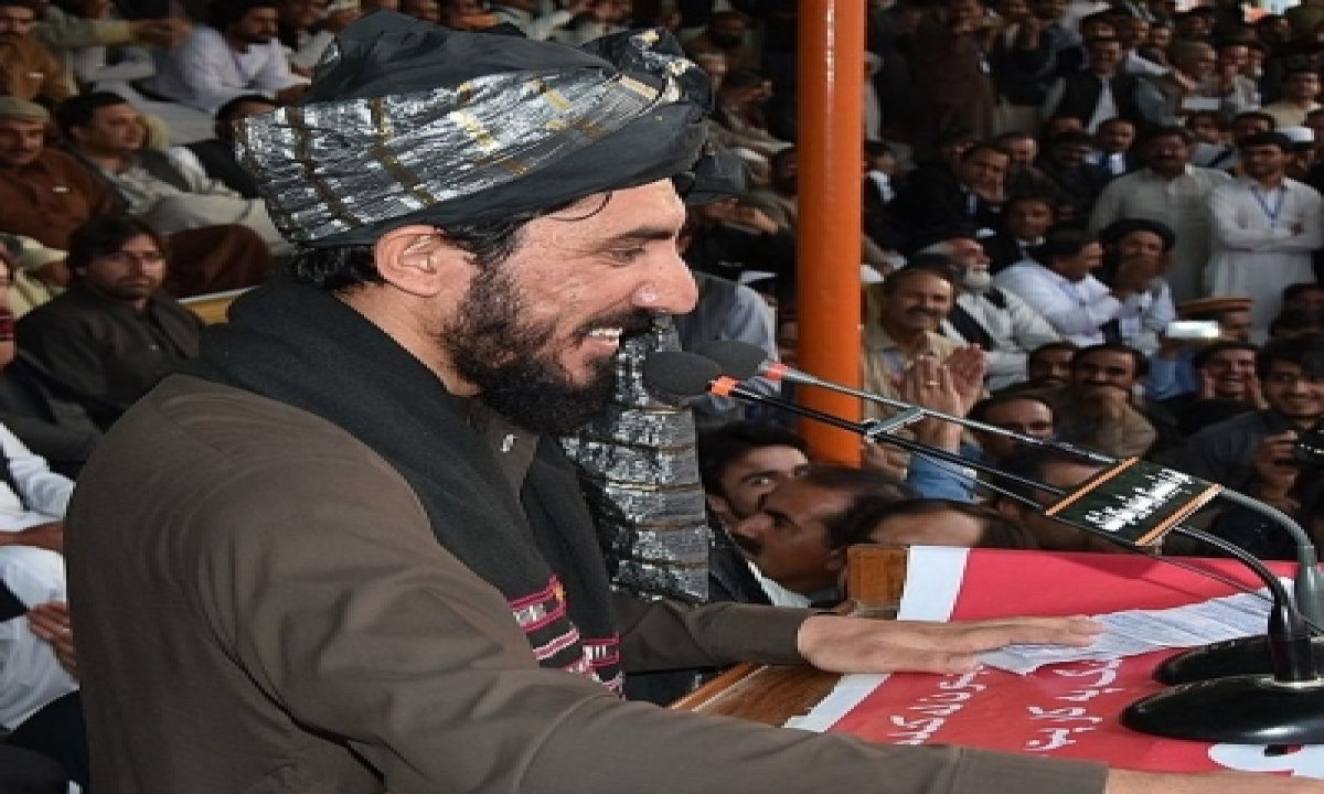  Pok Bans Entry Of Activist Pashtun Leader To Arrest Pro-india Narrative-TeluguStop.com