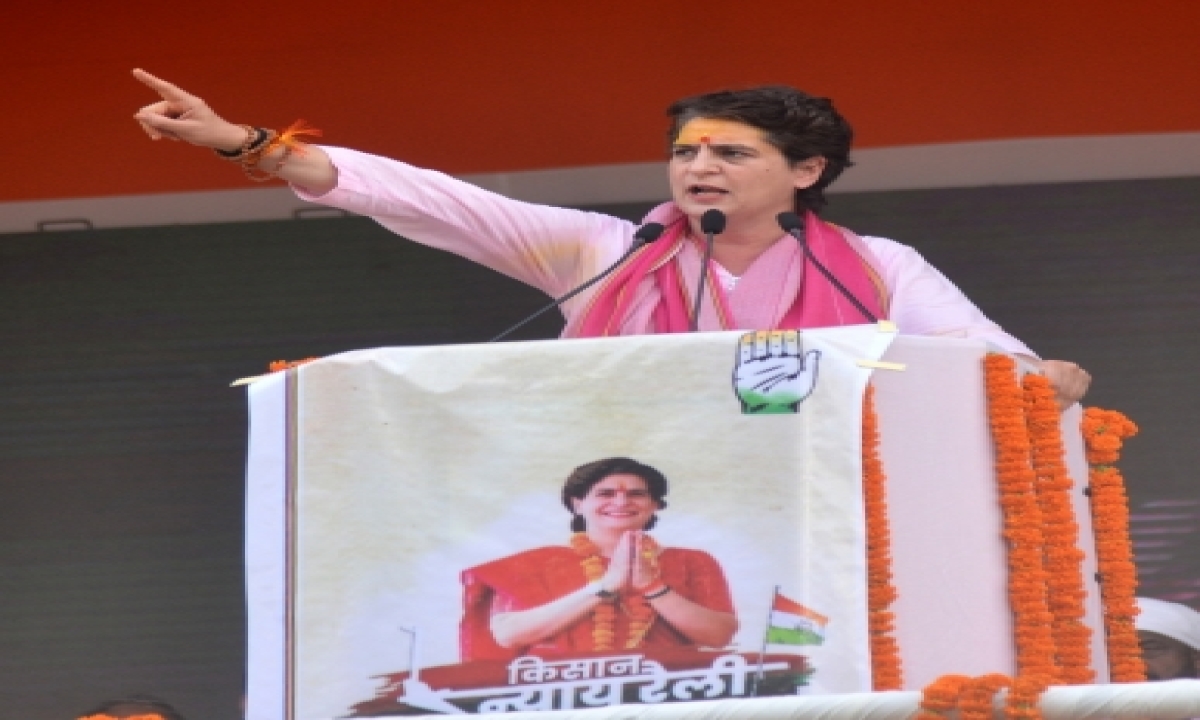  Priyanka Gandhi Invokes Goddess, Chants Shlokas At Varanasi Rally  –   Con-TeluguStop.com