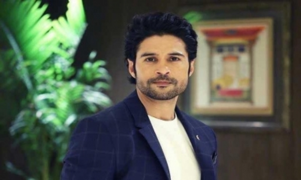  Rajeev Khandelwal: Caste-based Discrimination Still Exists-TeluguStop.com