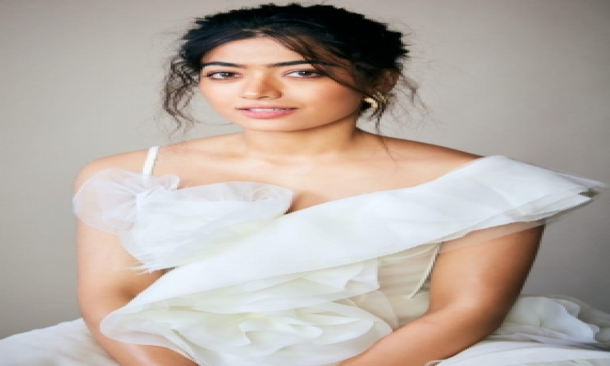  Rashmika Mandanna On ‘dear Comrade’ Hindi Dub Crossing 250mn Views-TeluguStop.com