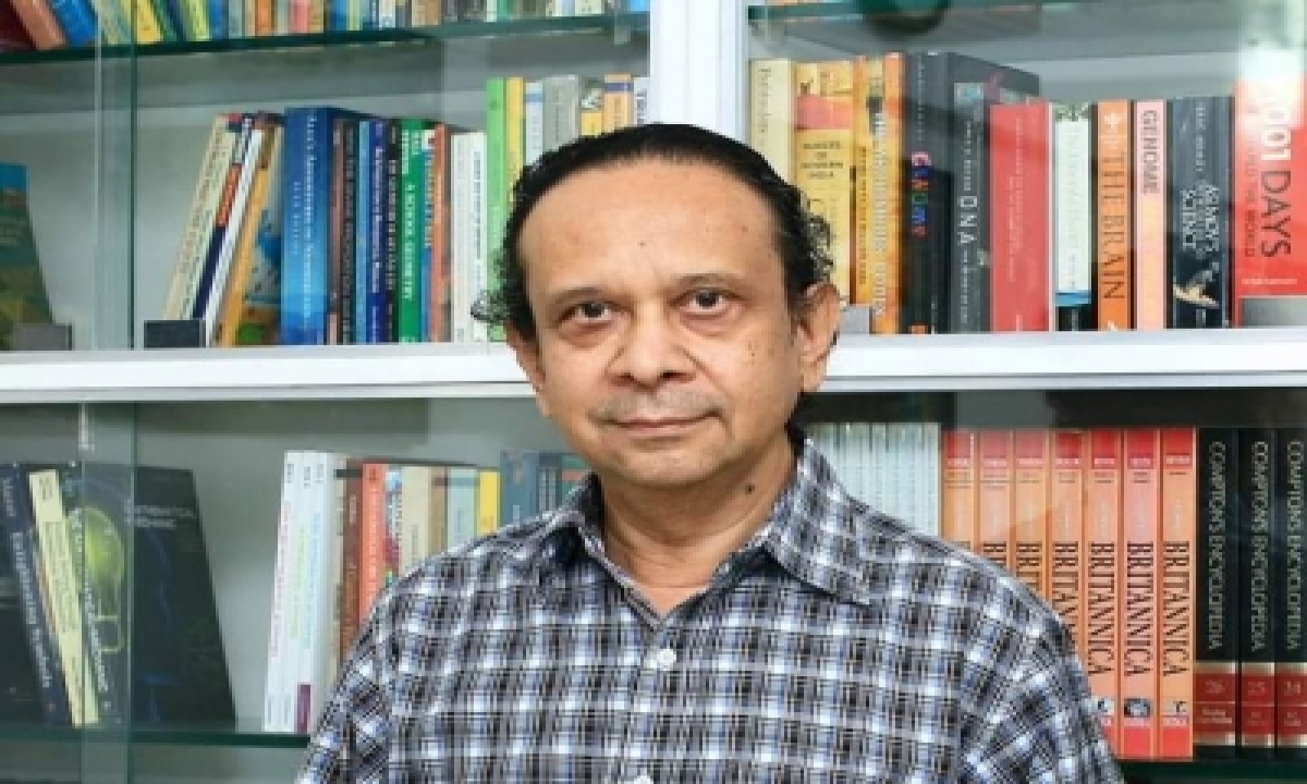  Renowned Cosmologist Padmanabhan Dies Of Cardiac Arrest In Pune (lead)-TeluguStop.com