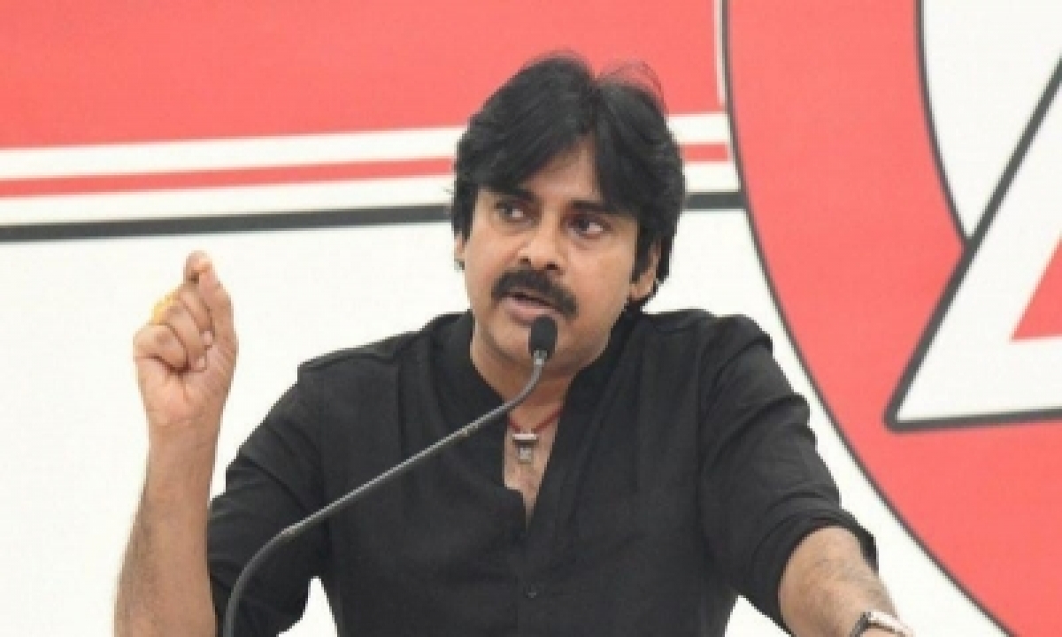  Reticent Pawan Kalyan Compliments Stalin On His Governance Style-TeluguStop.com