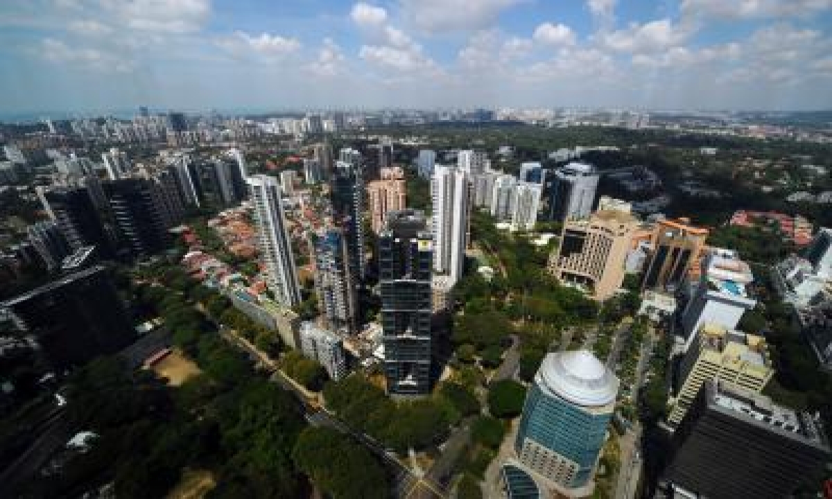  Singapore Tightens Monetary Policy  –   International,business,politics-TeluguStop.com