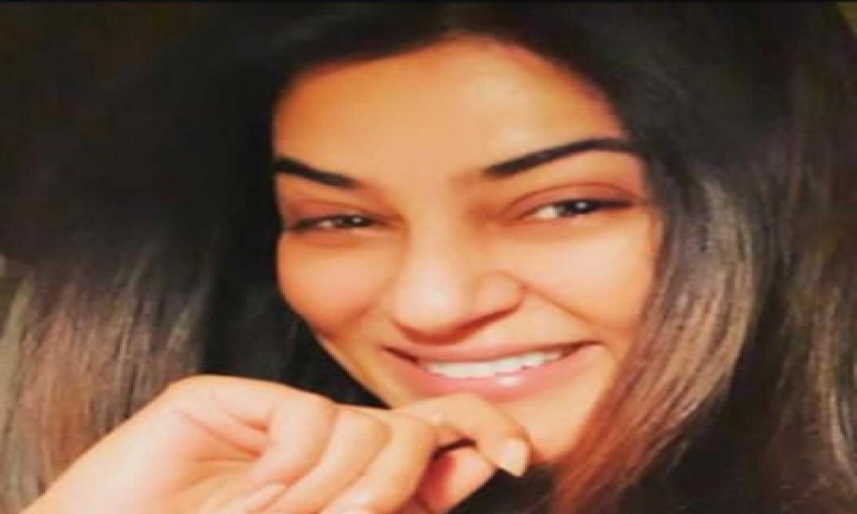  Sushmita Sen’s Daughter Renee Set For Debut In Short Film-TeluguStop.com