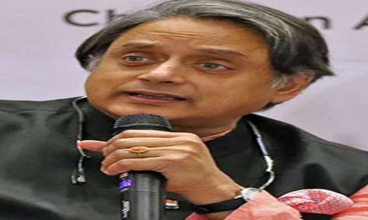  Tharoor Asks For Immediate Change Of Leadership In Congress-TeluguStop.com