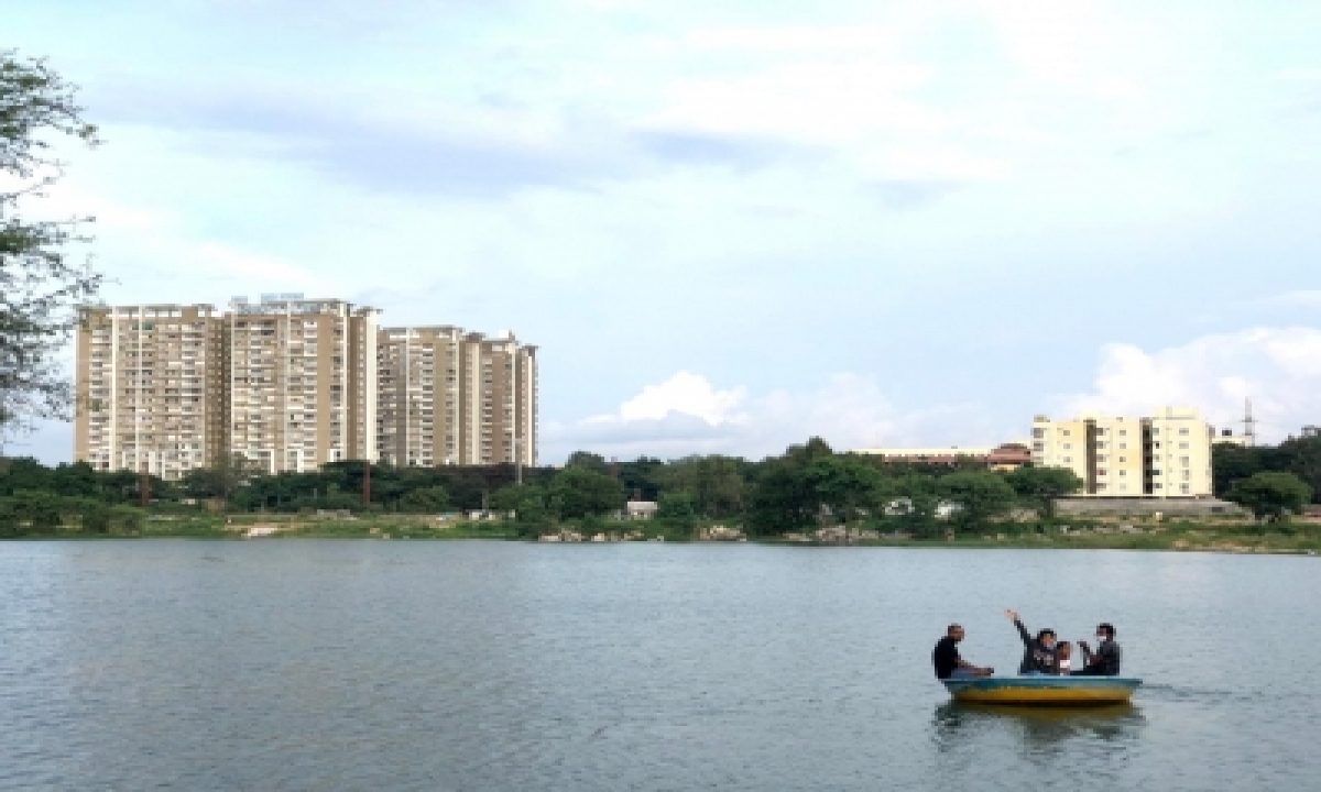  These Teachers & School Kids Gave Fresh Lease Of Life To Hyd Lake-TeluguStop.com