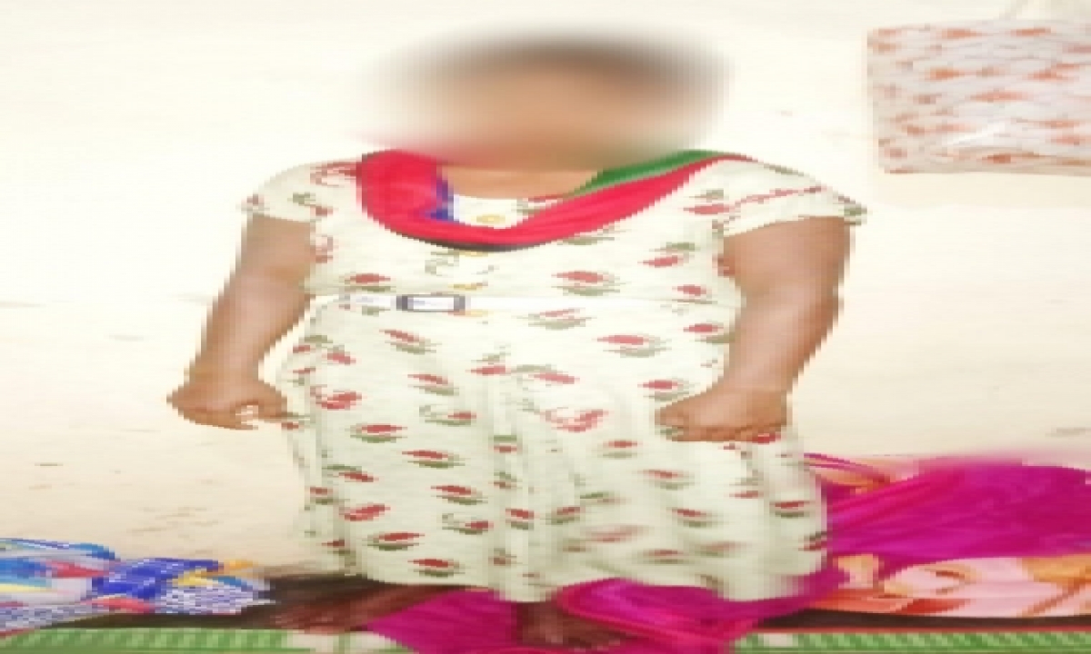  Tweet Helps Dcw Rescue Jharkhand Minor Girl In Delhi-TeluguStop.com