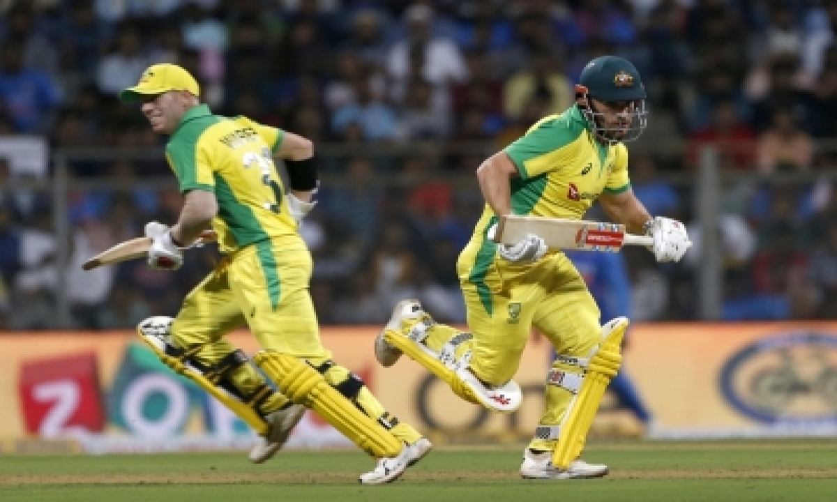  Warner, Finch Continue Big Partnership Against India-TeluguStop.com