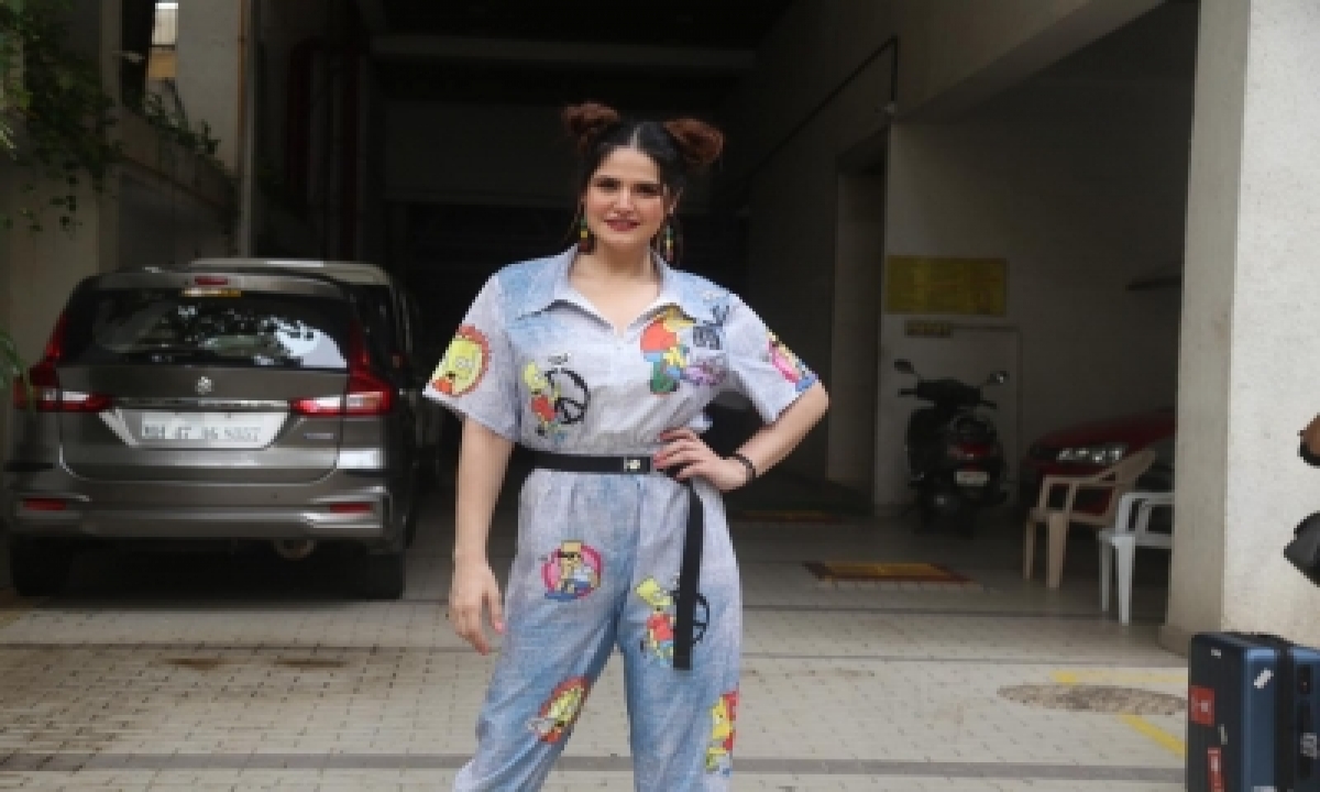  Zareen Khan On Why Makers Of Her Film Themed On Homosexuality Were Sceptical To-TeluguStop.com