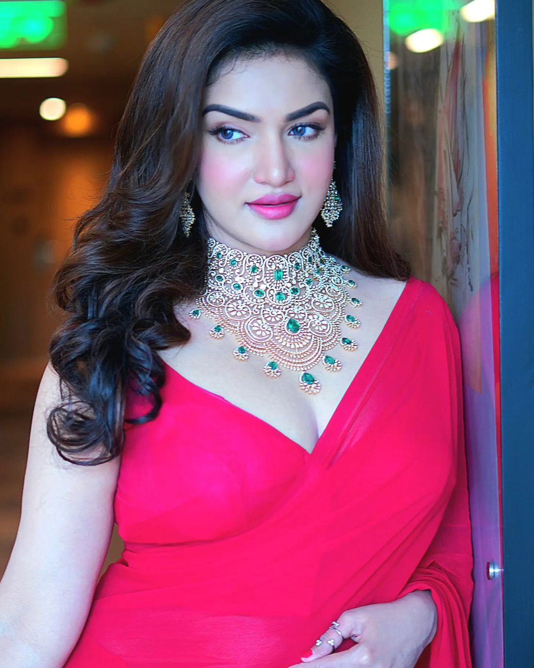 Actress Honey Rose ups her fashion and style in this images