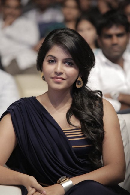 Anjali latest stills- Photos,Spicy Hot Pics,Images,High Resolution WallPapers Download