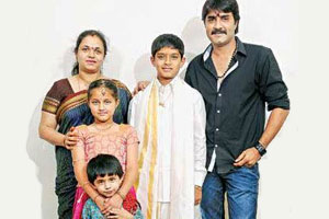  Hrithik Inspiration For Telugu Family Hero-TeluguStop.com