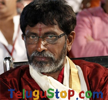 Jk Bharavi Changed His Style-TeluguStop.com