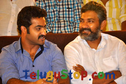  Ntr & Rajamouli Teaming Up For Baahubali 2!!-TeluguStop.com