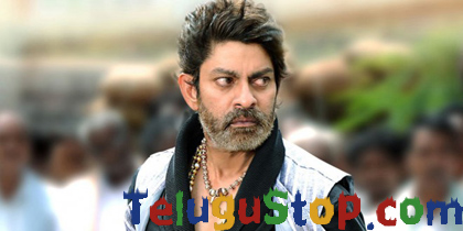  Jagapathi Babu Turns Villain For Bollywood-TeluguStop.com