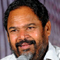  Attack On R Narayana Murthy-TeluguStop.com