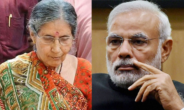  Jashodaben Refutes Anandiben Patels Remark-TeluguStop.com