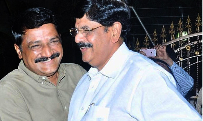  Ghanta Meets Anam To Jon John Cena Are Ysrcp-TeluguStop.com