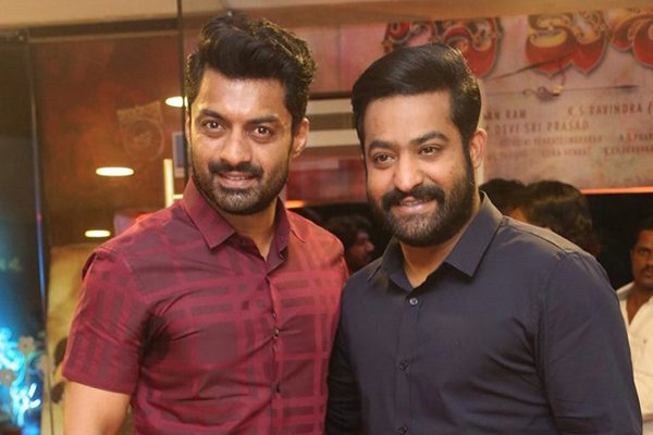  Kalyan Ram With Ntr-TeluguStop.com