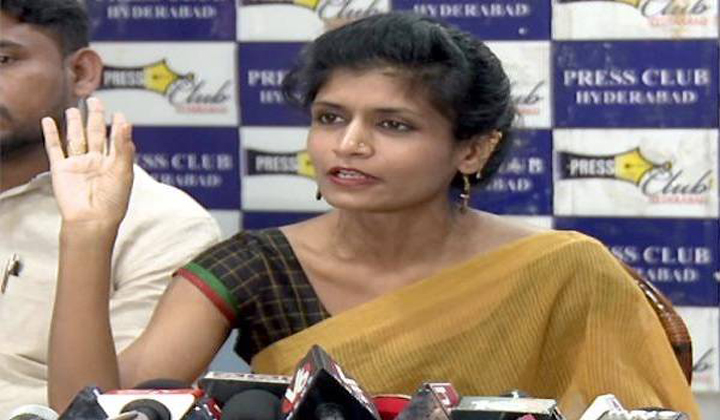  Tjs Vice President Rachana Reddy Quits On Party-TeluguStop.com