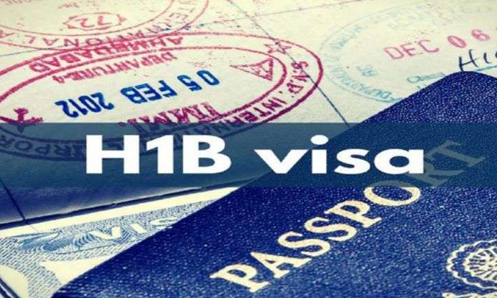  H1b Visa Holders In Deep Troubles In America-TeluguStop.com