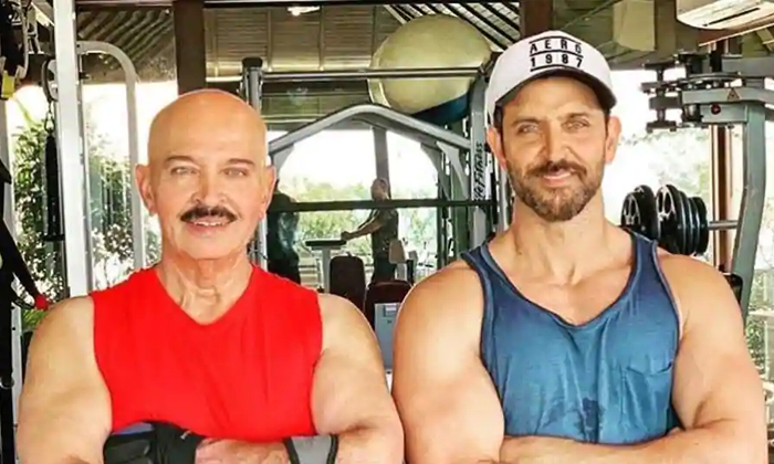  Hrithik Roshan Father Rakesh Roshan Have Cancer-TeluguStop.com