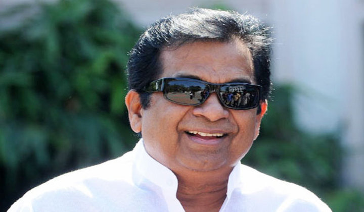  Comedian Brahmanandam Join In Hospital1-TeluguStop.com