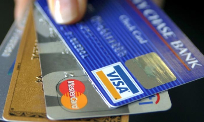  Advantages Of The New Chip Based Atm Cards-TeluguStop.com